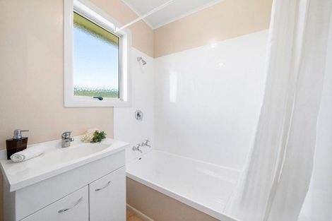 Photo of property in 40 Norfolk Street, Wainuiomata, Lower Hutt, 5014