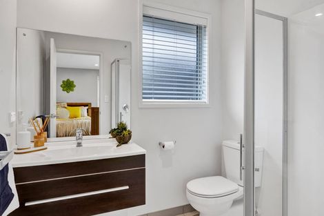 Photo of property in 16 Jules Crescent, Bell Block, New Plymouth, 4312