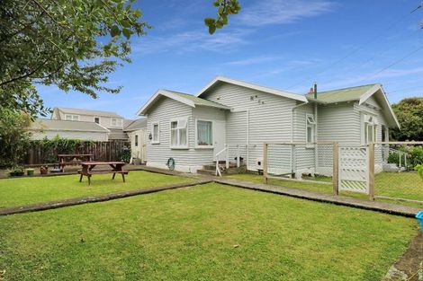 Photo of property in 8 Junction Street, Fairfield, Lower Hutt, 5011