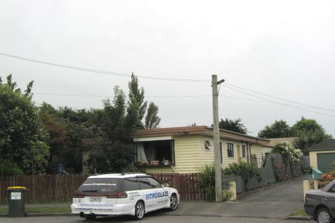 Photo of property in 15 Weir Place, Hoon Hay, Christchurch, 8025