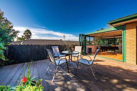 Photo of property in 34 Amarillo Place, Manurewa, Auckland, 2105