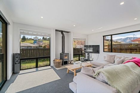 Photo of property in 22 Hewson Crescent, Lake Hawea, Wanaka, 9382