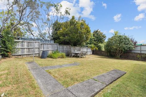 Photo of property in 1/3 Opua Street, Belmont, Auckland, 0622