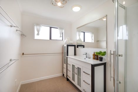 Photo of property in 11 Renoir Avenue, Belmont, Lower Hutt, 5010