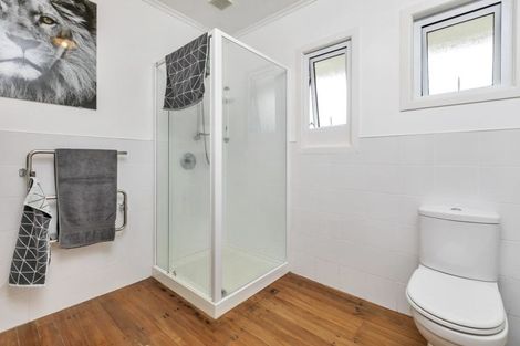 Photo of property in 1/68 Roseberry Avenue, Birkenhead, Auckland, 0626