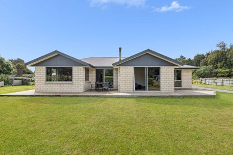 Photo of property in 16 Roy Road, Hamurana, Rotorua, 3096