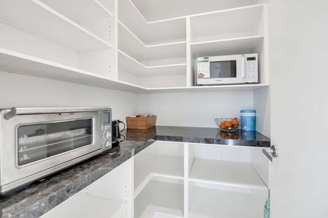 Photo of property in 80 Shillingford Boulevard, Rolleston, 7615