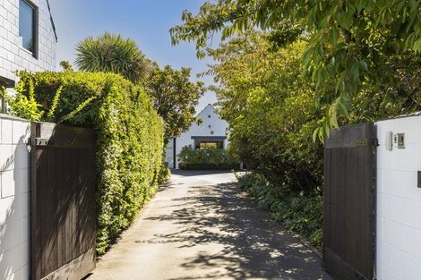 Photo of property in 31 Idris Road, Fendalton, Christchurch, 8052