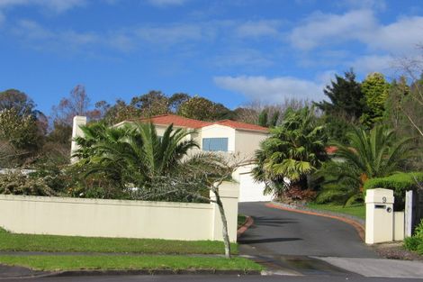 Photo of property in 9 Kerridge Close, Shamrock Park, Auckland, 2016