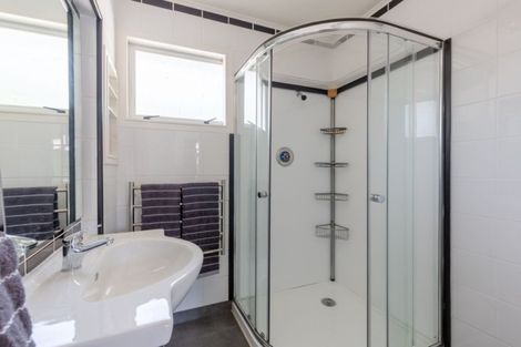 Photo of property in 207 Brook Street, The Brook, Nelson, 7010