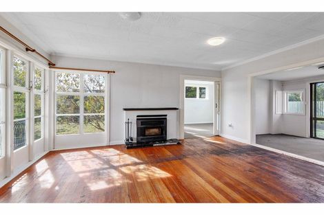 Photo of property in 29 Stalkers Road, Woodend Beach, Woodend, 7691