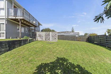 Photo of property in 73 O'halloran Road, Howick, Auckland, 2014