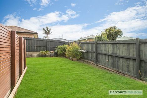 Photo of property in 14 Ebanjane Way, Clendon Park, Auckland, 2103