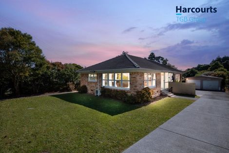 Photo of property in 1/32 Kelvyn Grove, Hillpark, Auckland, 2102