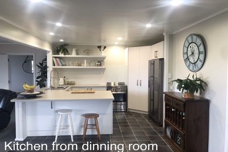 Photo of property in 13 Oturi Road, Waverley, 4510