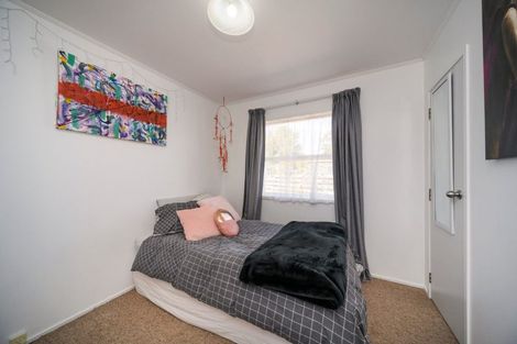 Photo of property in 84 Apollo Parade, Milson, Palmerston North, 4414