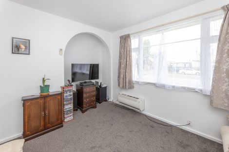 Photo of property in 39 Rowan Avenue, Aranui, Christchurch, 8061