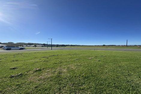 Photo of property in 26 Allan Avenue, Lytton West, 4071