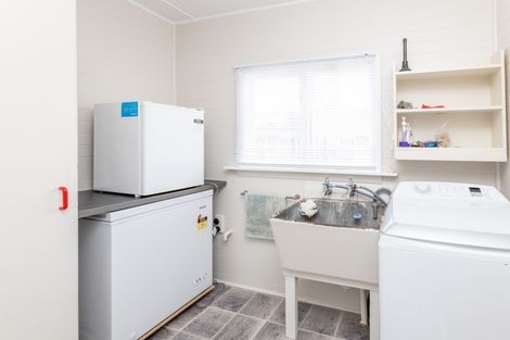 Photo of property in 39 Rowan Avenue, Aranui, Christchurch, 8061