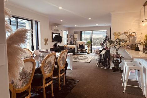 Photo of property in 53 Crown Street, Papamoa, 3118