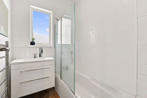 Photo of property in 12 Tanguru Street, Whanganui East, Whanganui, 4500