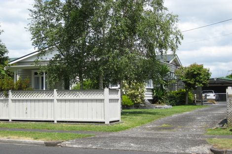 Photo of property in 47 Wellington Street, Pukekohe, 2120