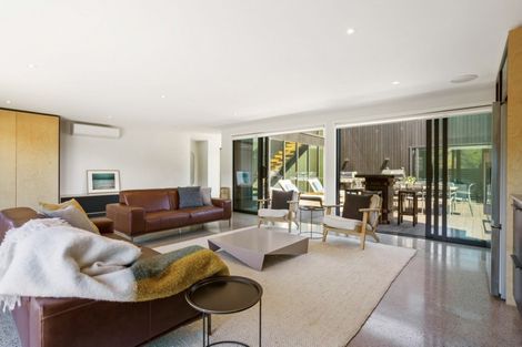 Photo of property in 103 Beach Road, Whangamata, 3620