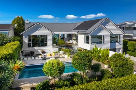 Photo of property in 63 Tiri Road, Manly, Whangaparaoa, 0930