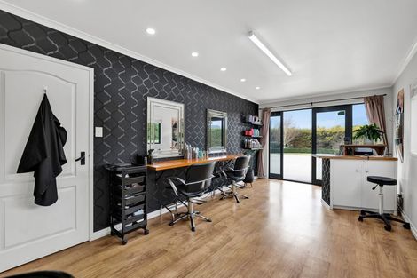 Photo of property in 37 Arthur Street, Hawera, 4674