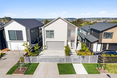 Photo of property in 35 Kikorangi Drive, Wainui, Silverdale, 0992
