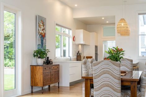 Photo of property in 72 Mailer Street, Mornington, Dunedin, 9011