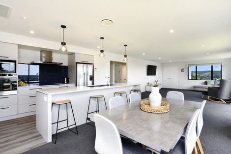 Photo of property in 50 Katania Heights, Brightwater, 7022