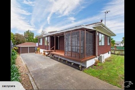 Photo of property in 23 Lane Road, Weymouth, Auckland, 2103