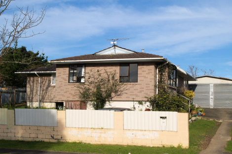 Photo of property in 21 Chelburn Crescent, Mangere East, Auckland, 2024