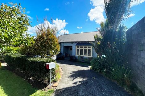 Photo of property in 26 Egremont Street, Belmont, Auckland, 0622