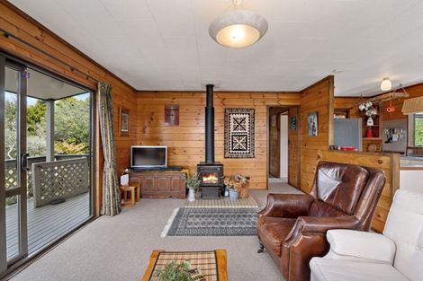 Photo of property in 1 Kamahi Terrace, Omori, Turangi, 3381