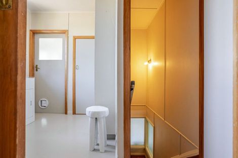 Photo of property in 5 Chamberlain Street, Dannevirke, 4930