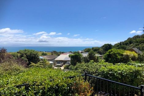 Photo of property in 2 Kowhatu Grove, Pohara, Takaka, 7183