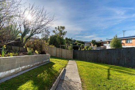 Photo of property in 2 Centennial Road, Fairfield, Dunedin, 9018