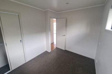 Photo of property in 197 Edmonton Road, Te Atatu South, Auckland, 0610