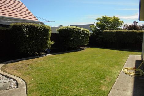 Photo of property in 2/9 Cowes Street, Avondale, Christchurch, 8061