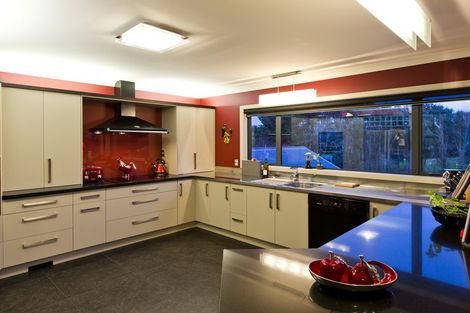 Photo of property in 99 Valley Views, Fitzherbert, Palmerston North, 4472