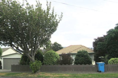 Photo of property in 64 Fraser Crescent, Elderslea, Upper Hutt, 5018