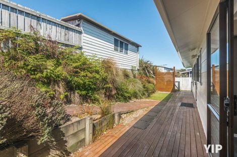 Photo of property in 5b Woodridge Drive, Woodridge, Wellington, 6037
