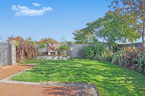 Photo of property in 14 James Drive, Woodend, 7610