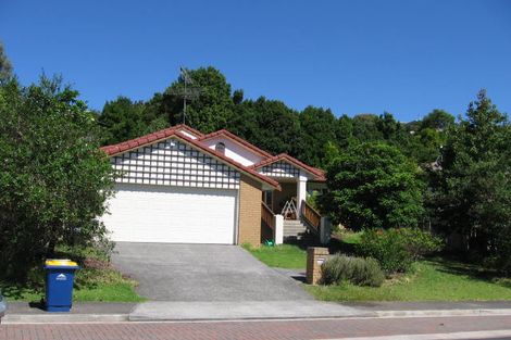 Photo of property in 11 Phoebe Meikle Place, Torbay, Auckland, 0630