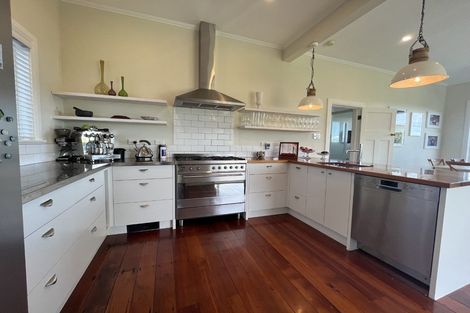 Photo of property in 78 Moana Road, Kelburn, Wellington, 6012