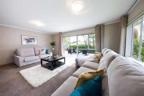 Photo of property in 18 Seacrest Drive, West Harbour, Auckland, 0618