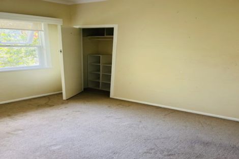 Photo of property in 8 Ellen Avenue, Hillcrest, Auckland, 0627