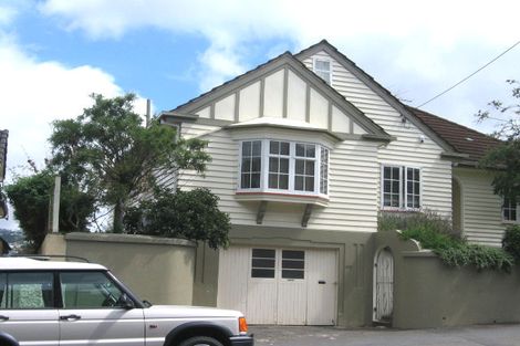 Photo of property in 100 Brougham Street, Mount Victoria, Wellington, 6011